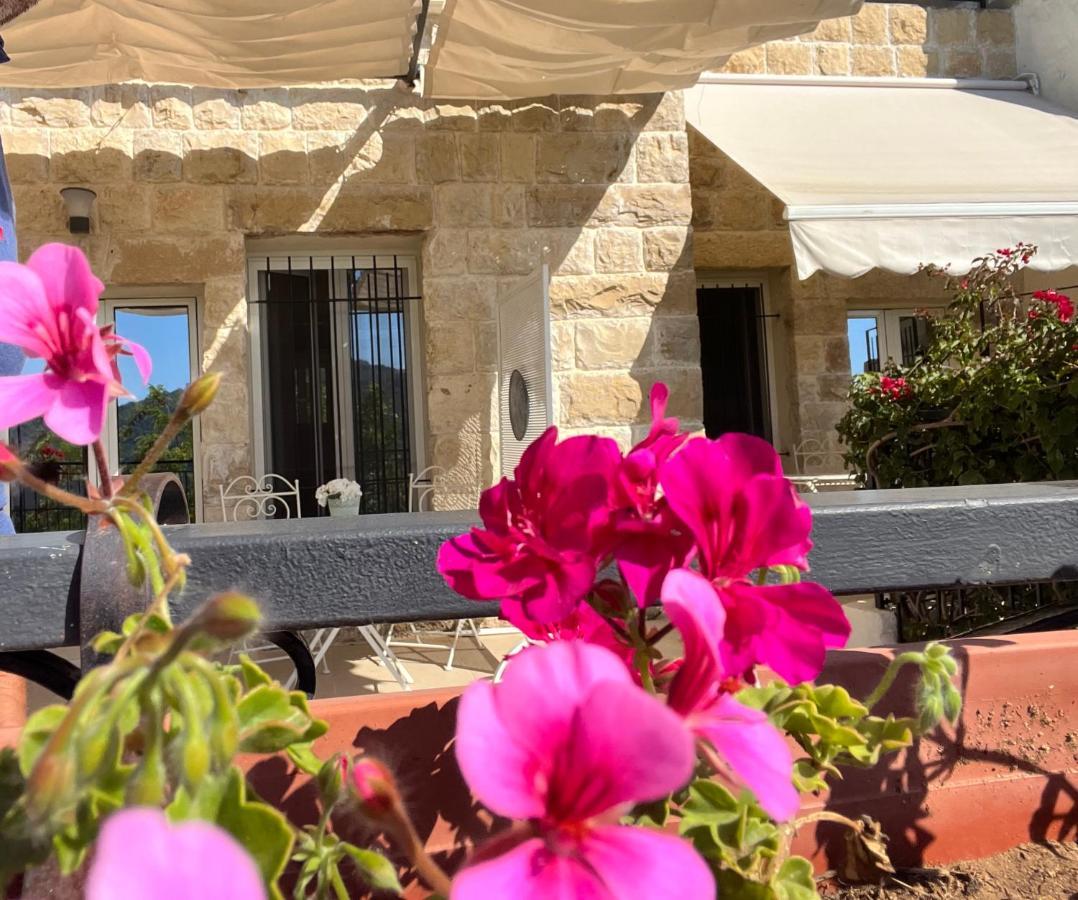 Beit Lebbos Boutique Hotel Beiteddine Esterno foto