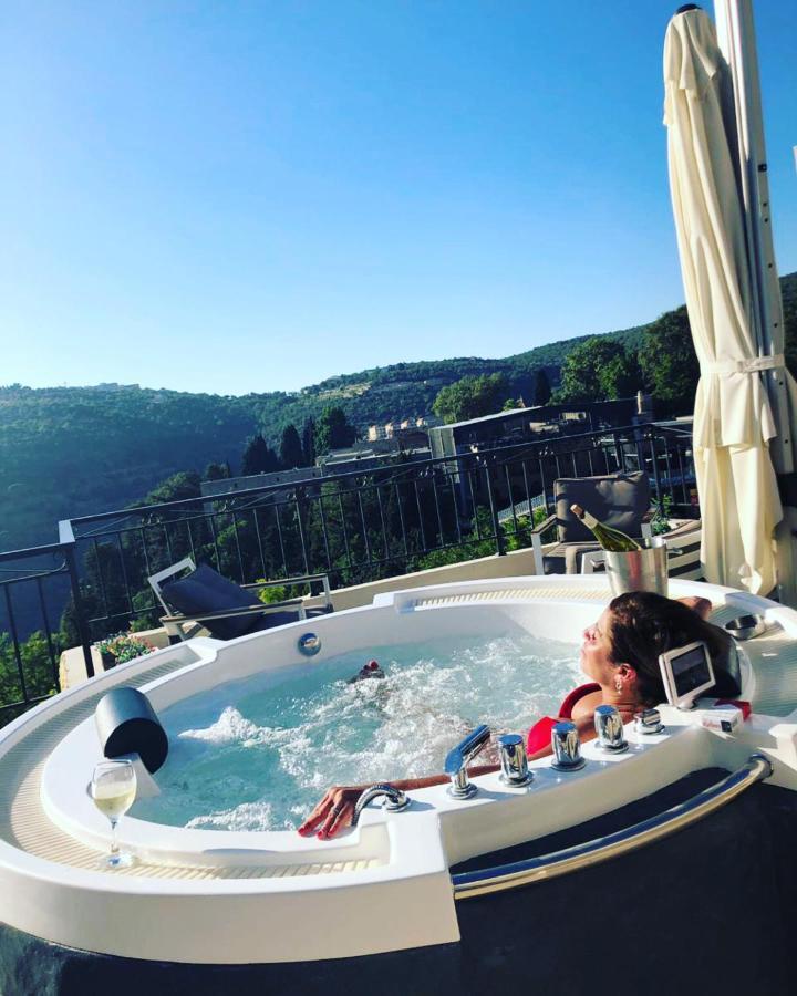 Beit Lebbos Boutique Hotel Beiteddine Esterno foto