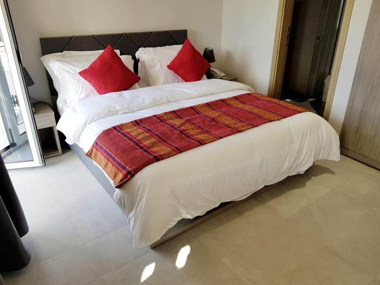 Beit Lebbos Boutique Hotel Beiteddine Esterno foto
